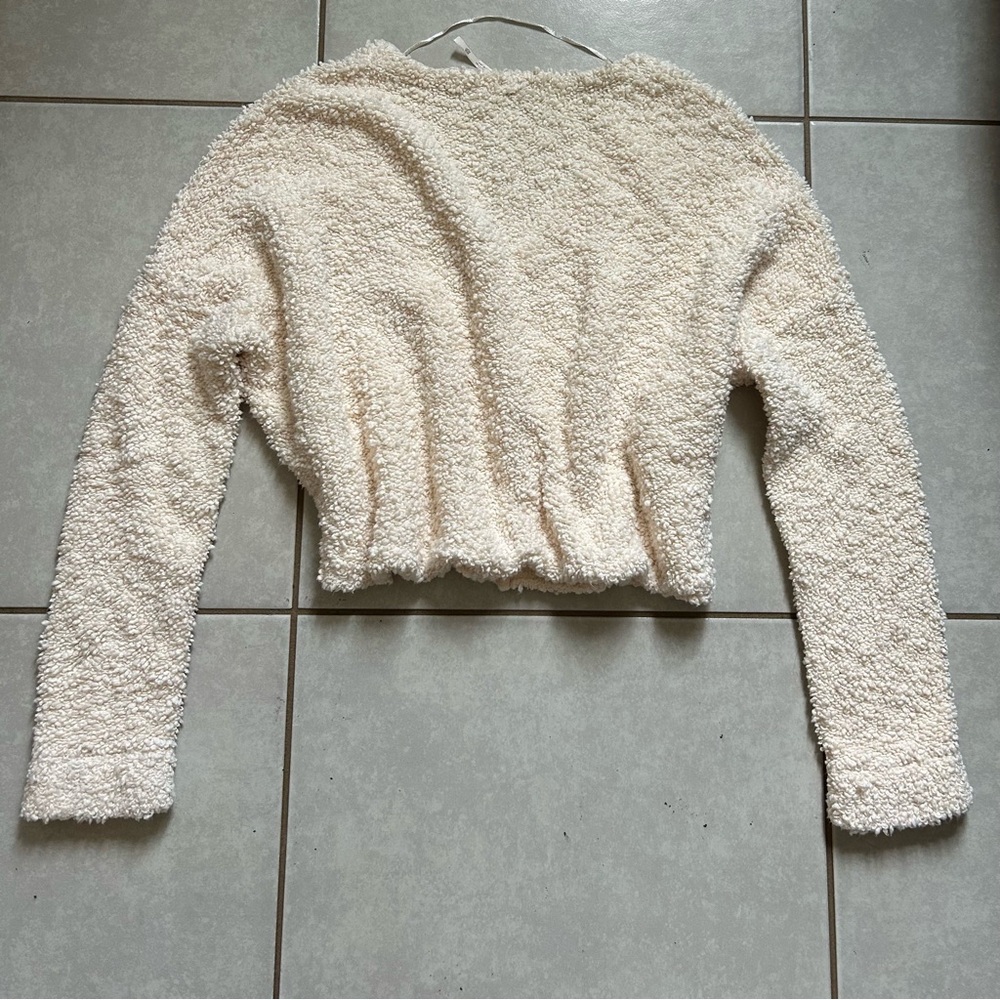 Free People Popcorn Pullover sweater in a cream color - Picture 7 of 9